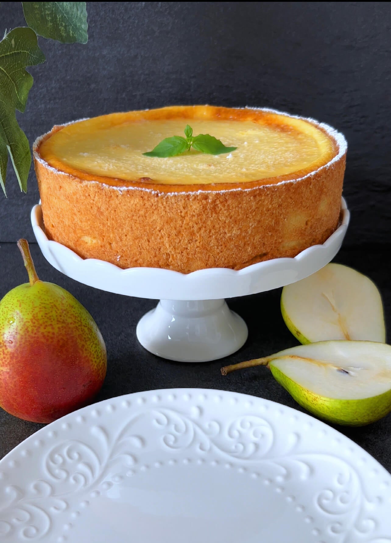 Pear Cheesecake with a Mango